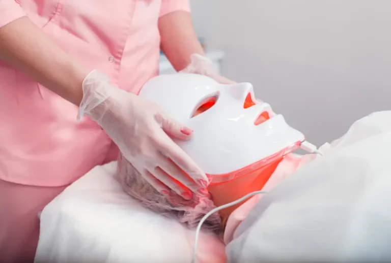 Máscara LED Facial Luz Amarela: Benefícios da Luz Amarela Para a Sua Pele