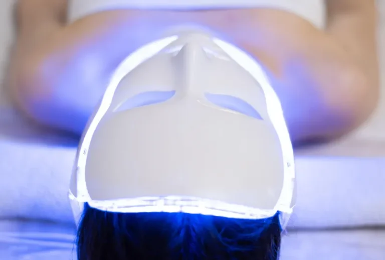 Máscara Fototerapia Facial LED 7 Colores Rejuvenescimento: Como Funciona e Seus Benefícios